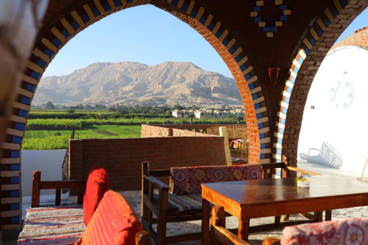 Quiet Gate Guest House Al Aqalitah Exterior foto