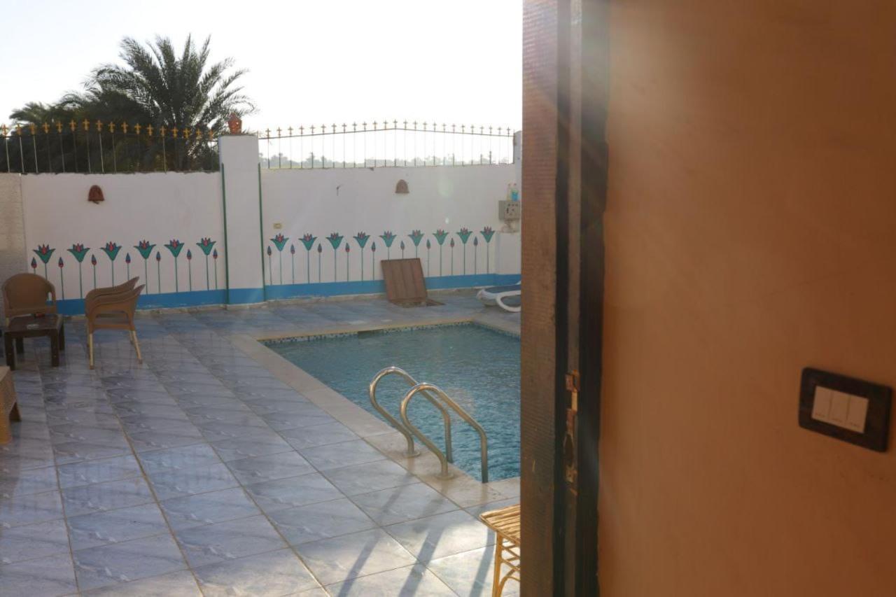 Quiet Gate Guest House Al Aqalitah Exterior foto