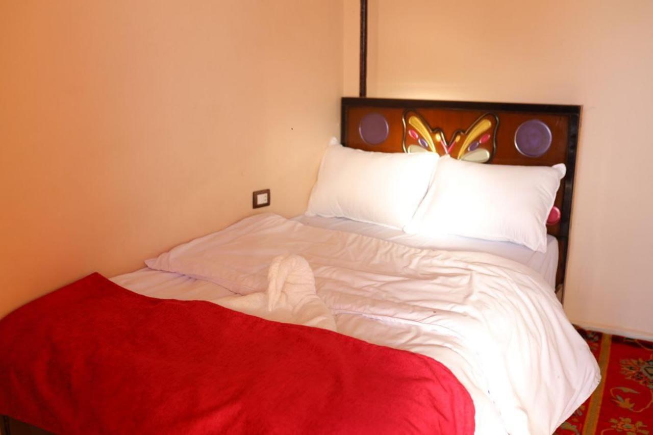 Quiet Gate Guest House Al Aqalitah Exterior foto