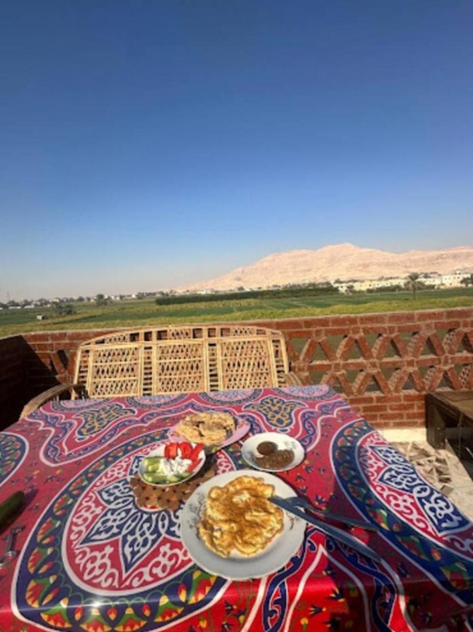 Quiet Gate Guest House Al Aqalitah Exterior foto